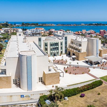 Capo Peloro Hotel (Adults Only) Торре-Фаро Экстерьер фото